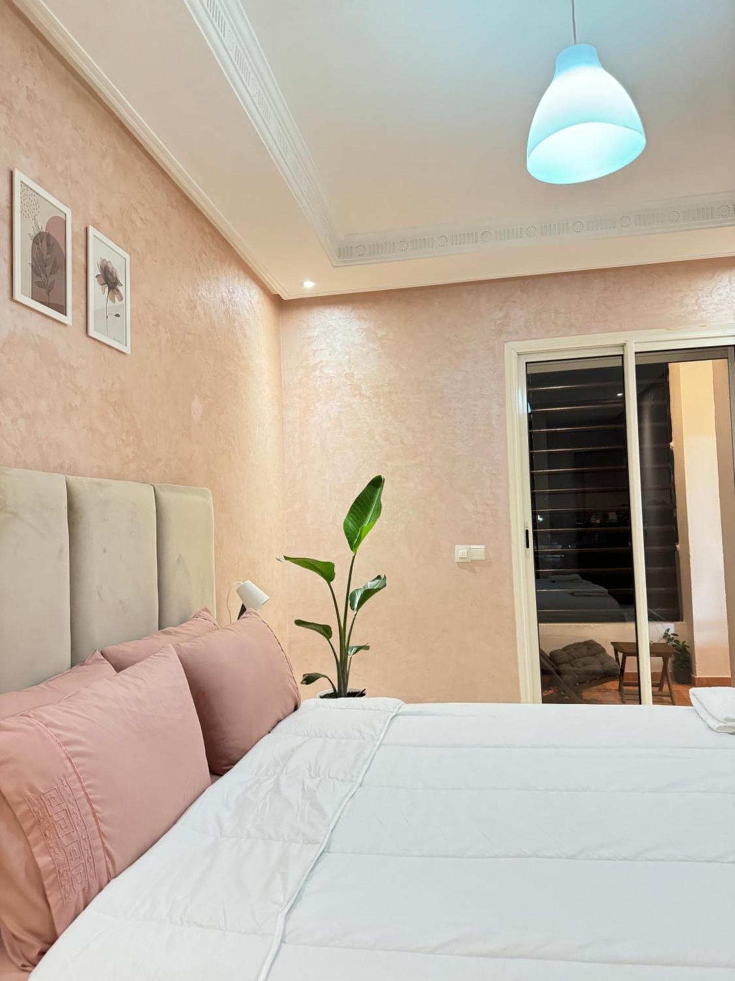 Suitouiss - Agdal 2 - Appartement A 2 Minutes De La Gare De Train Tgv Rabat Bagian luar foto