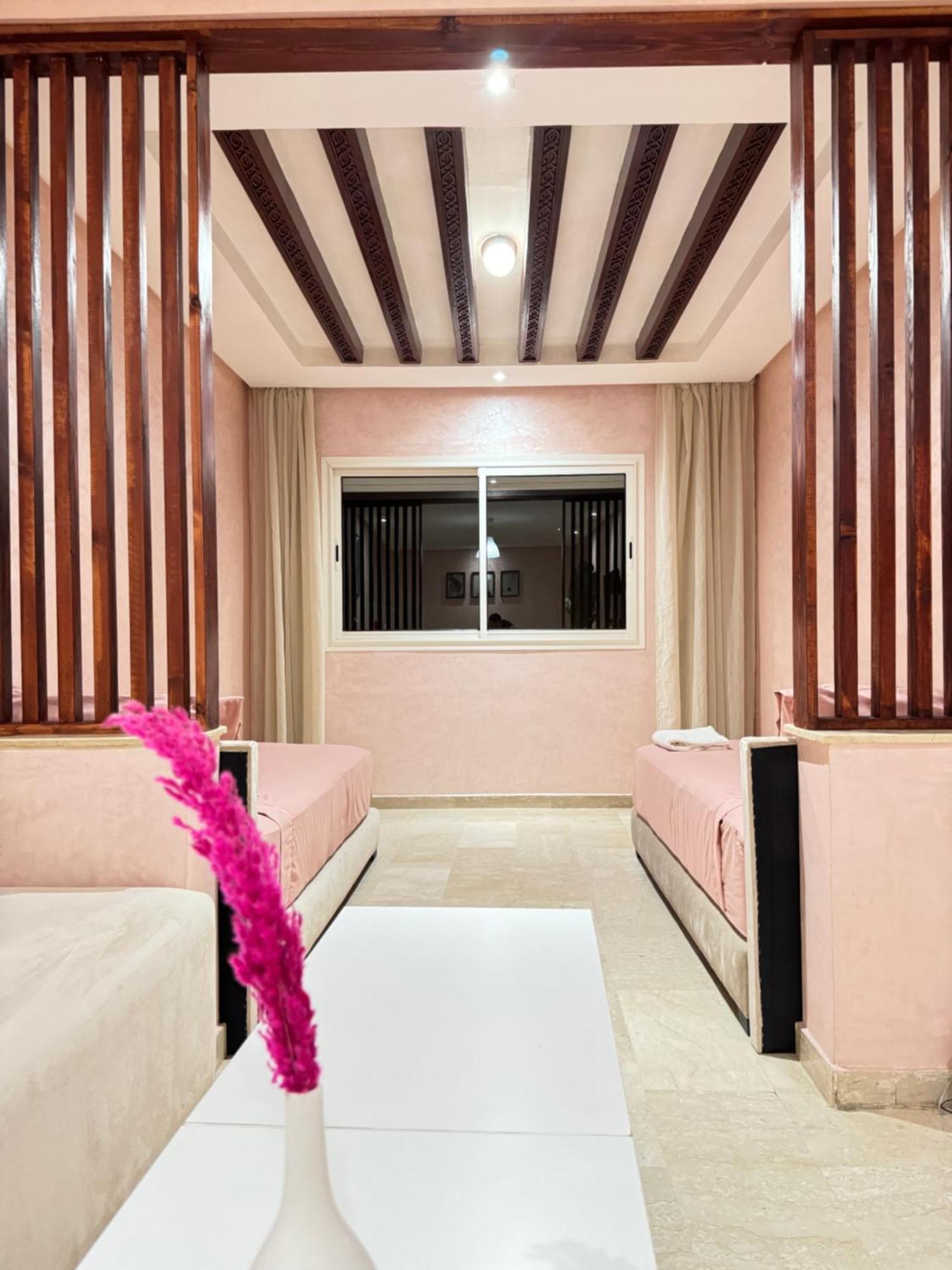 Suitouiss - Agdal 2 - Appartement A 2 Minutes De La Gare De Train Tgv Rabat Bagian luar foto