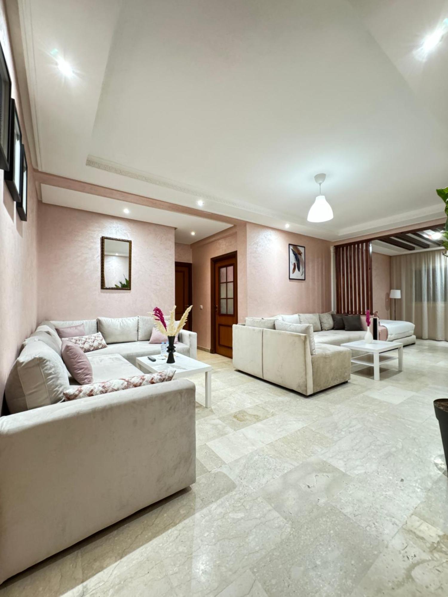 Suitouiss - Agdal 2 - Appartement A 2 Minutes De La Gare De Train Tgv Rabat Bagian luar foto