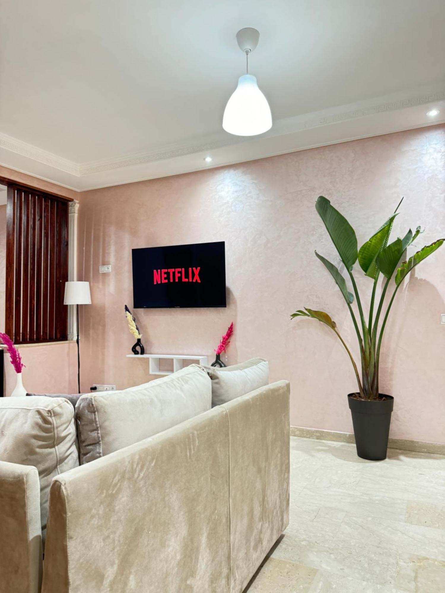 Suitouiss - Agdal 2 - Appartement A 2 Minutes De La Gare De Train Tgv Rabat Bagian luar foto