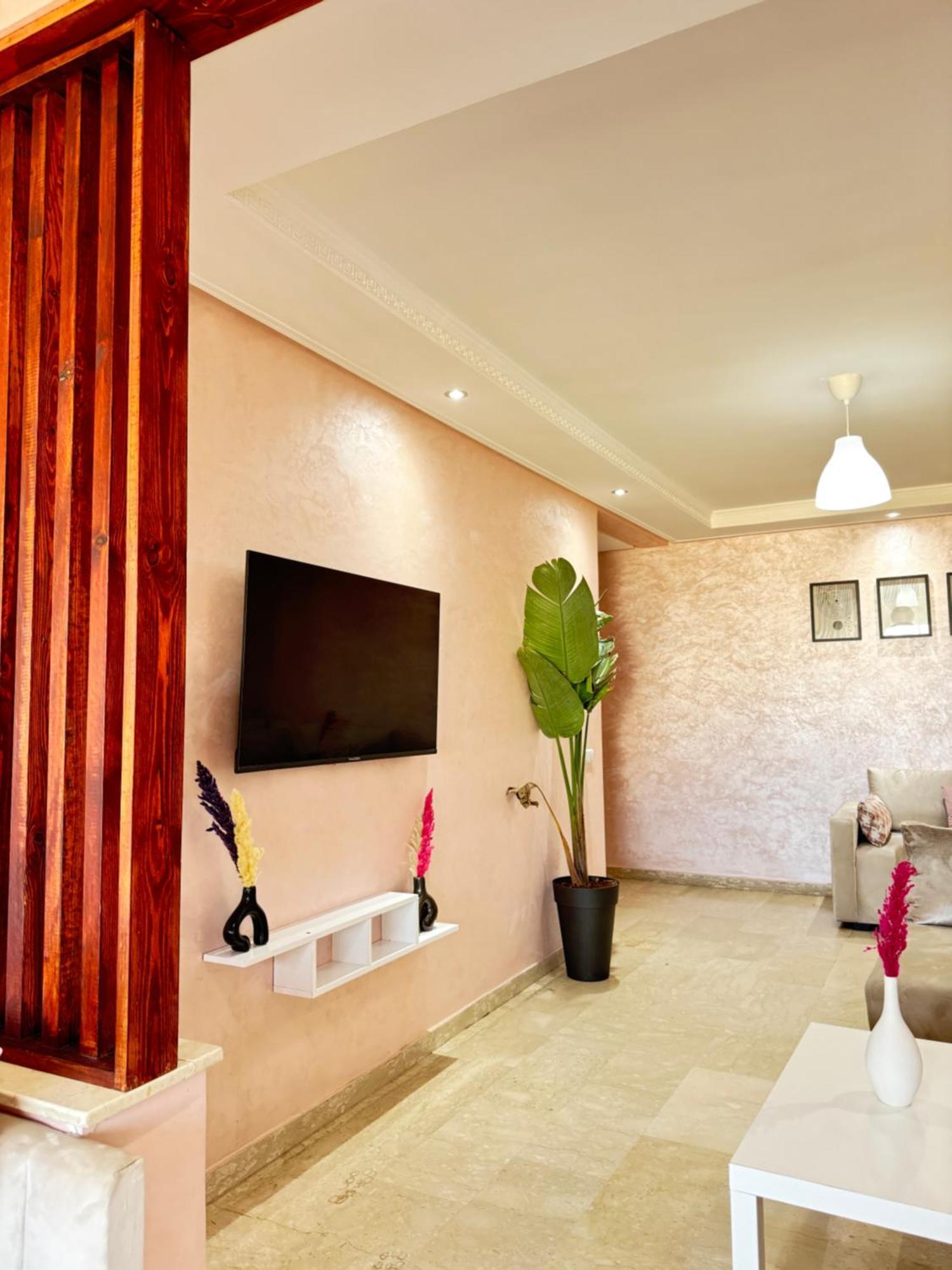 Suitouiss - Agdal 2 - Appartement A 2 Minutes De La Gare De Train Tgv Rabat Bagian luar foto