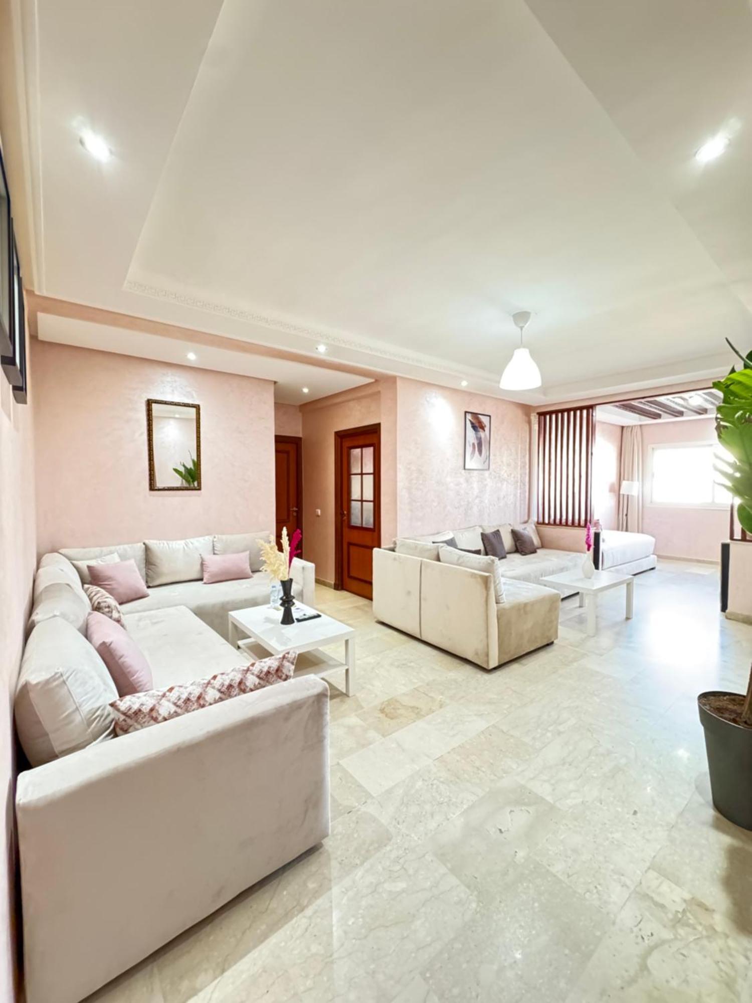 Suitouiss - Agdal 2 - Appartement A 2 Minutes De La Gare De Train Tgv Rabat Bagian luar foto